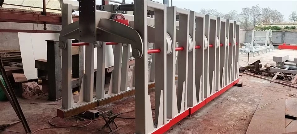 Dual-mold Clamp